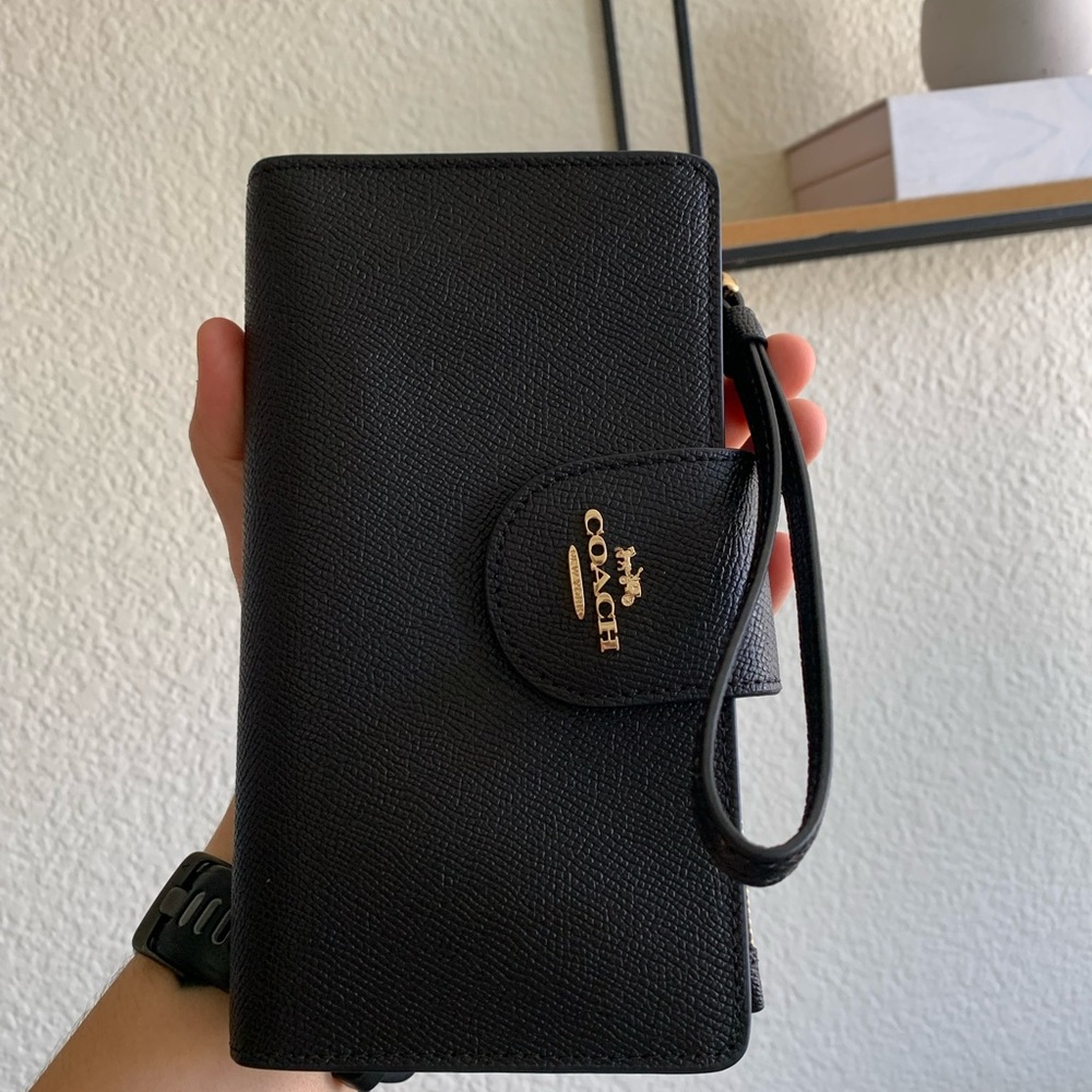 NWT Coach Black Textured Wristlet